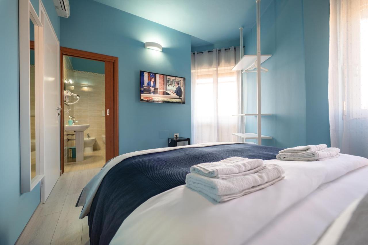 Budget Rooms Sonnino 37 กาญารี ภายนอก รูปภาพ
