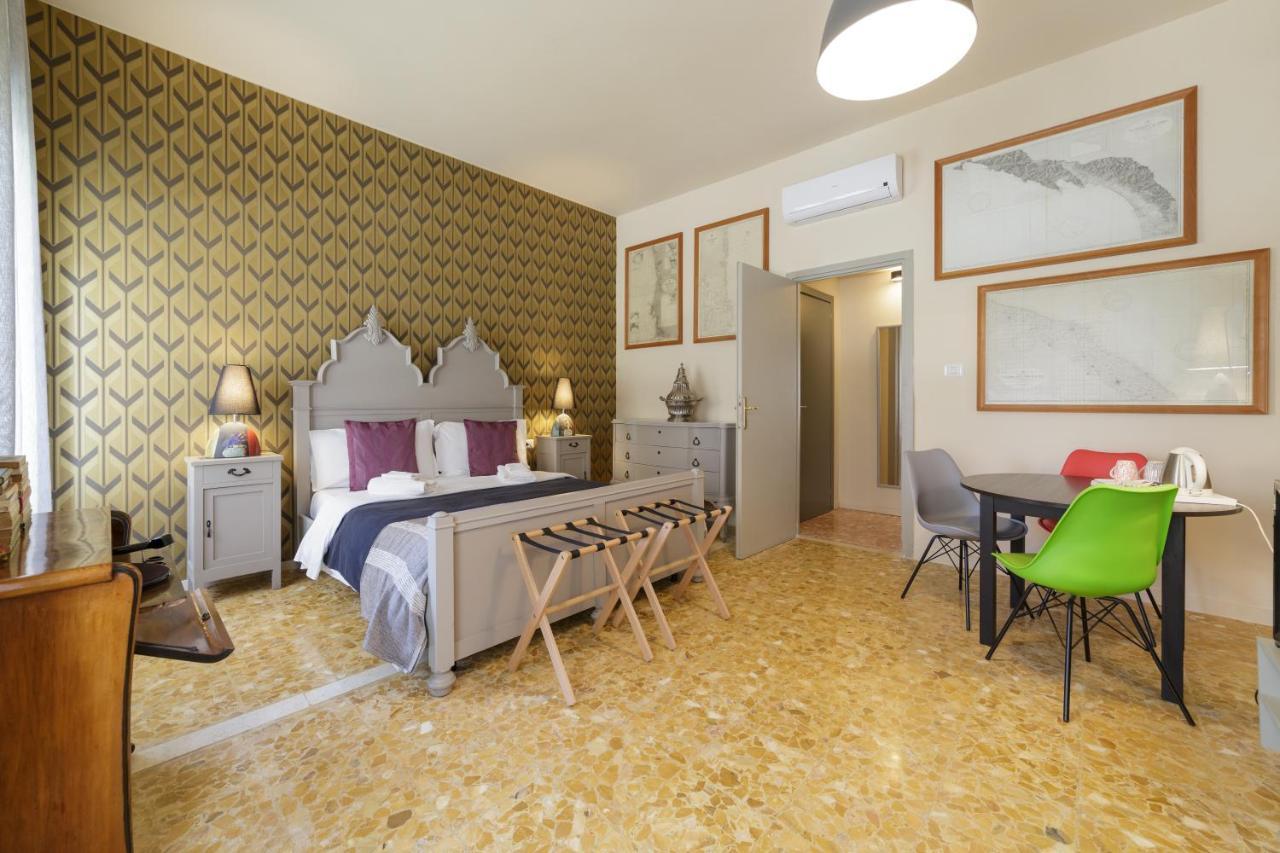 Budget Rooms Sonnino 37 กาญารี ภายนอก รูปภาพ
